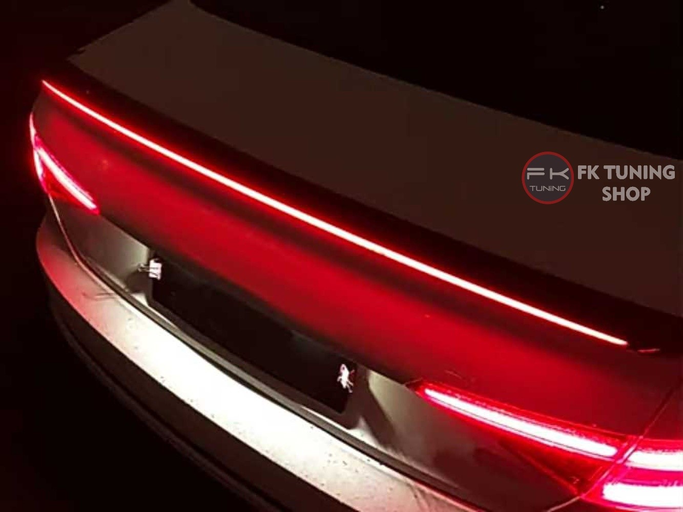 Audi A4 Led Spoyler Animayonlu Pianoblack 2016-2019