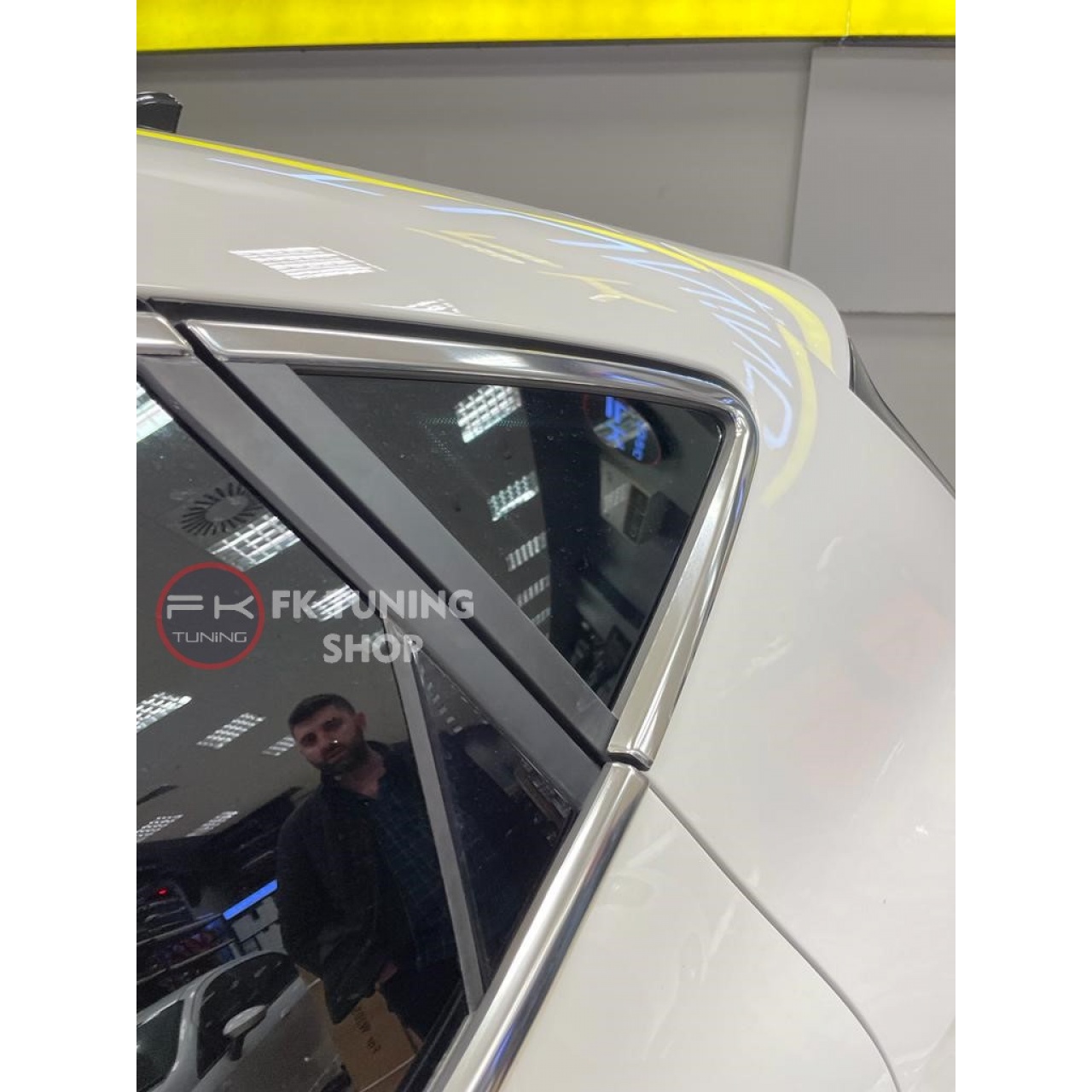 Seat Leon Mk4 Krom Cam Çıtası Çevirme Tam Tur 2021 ve üzeri