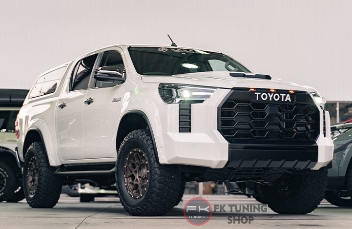 Toyota Hilux Tundra Görünüm Body Kit Seti 2016-2019 Uyumlu 