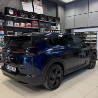 Citroën C5 Aircross Oracal cam filmi arka görünümü