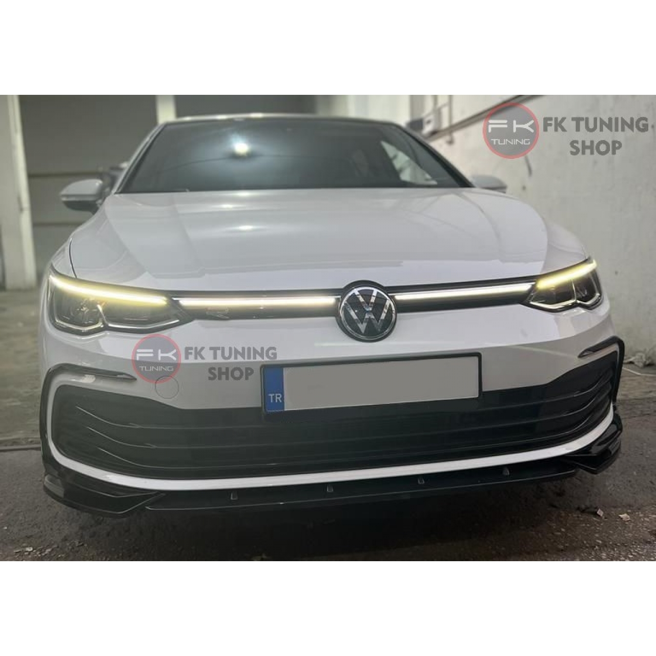 Volkswagen Golf 8 Ön Tampon Eki Lip (pianoblack-yerli plastik) 2020 ve üzeri