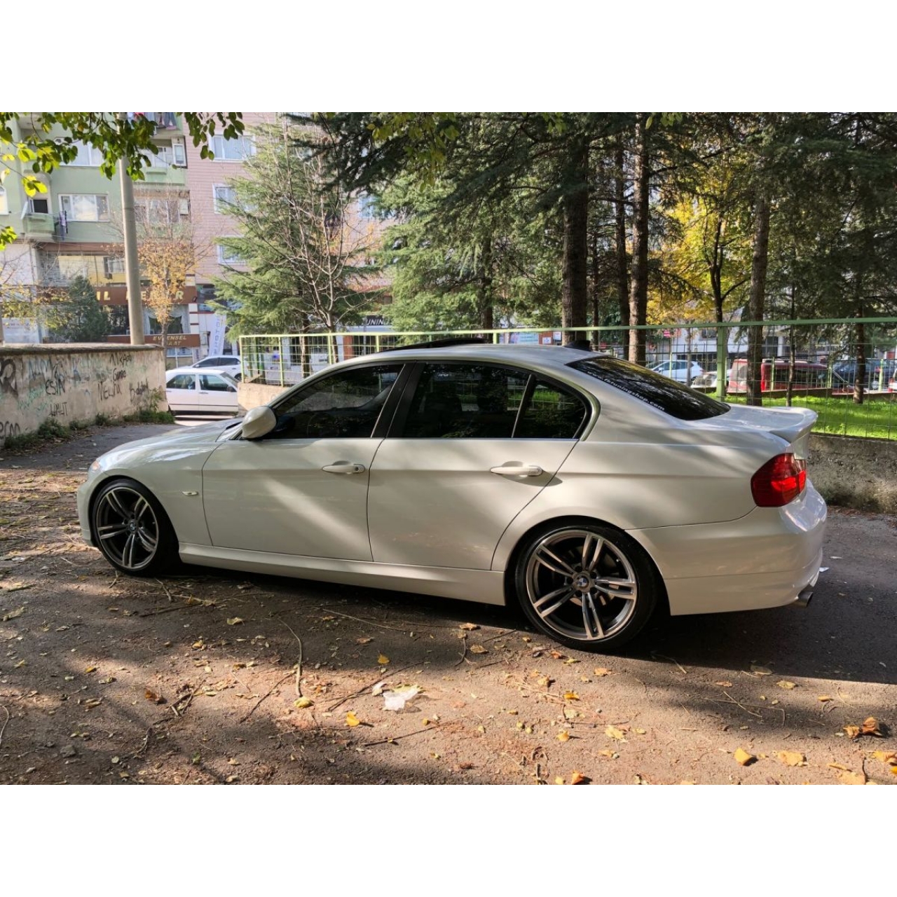 BMW E90 SPOR YAY 5 CM  3 SERİSİ (gerçek resim)
