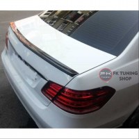Mercedes Benz W212 Arka Spoyler 2009-2015 Pianoblack Boyalı - Plastik