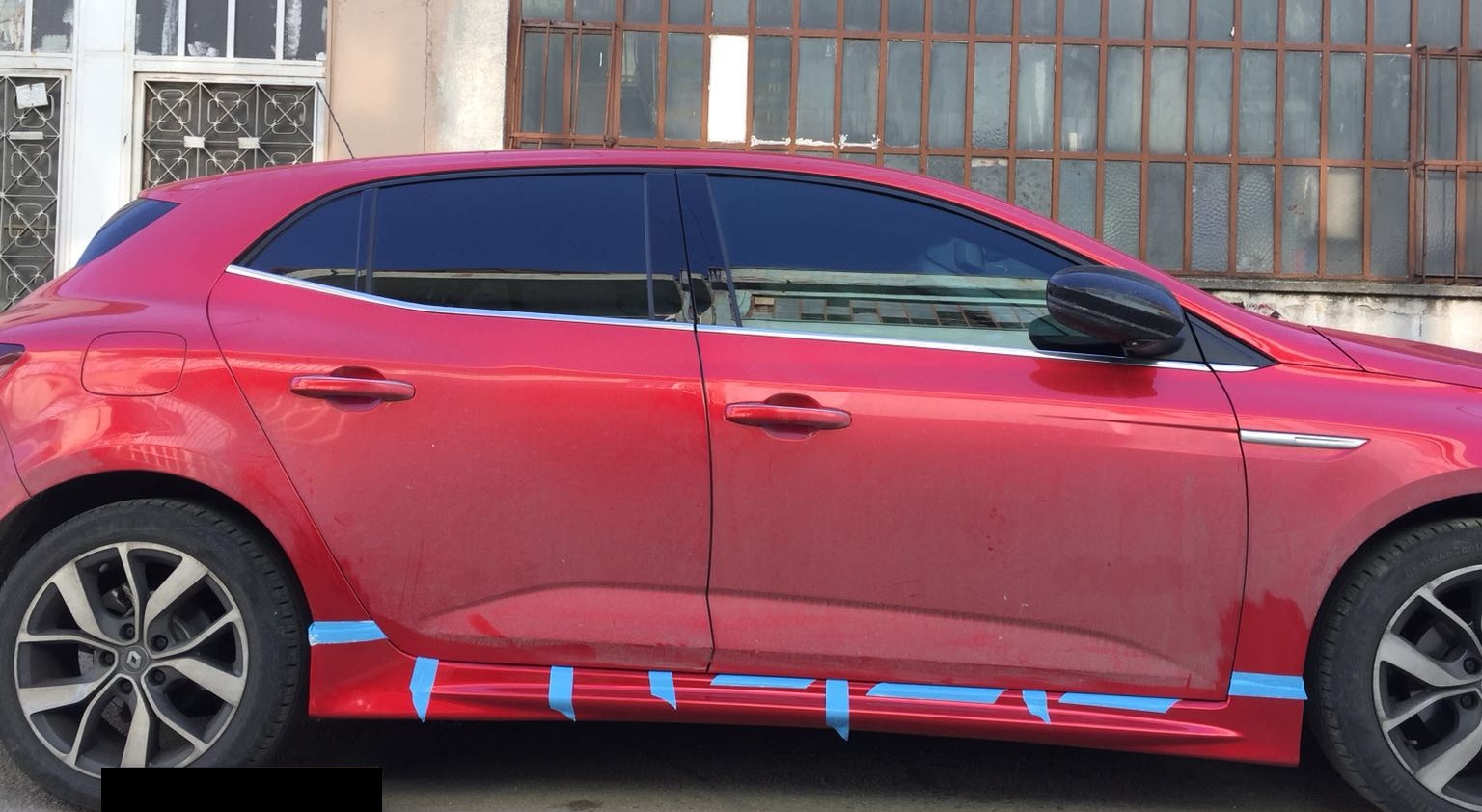 RENAULT MEGANE 4 HATCBACK YAN MARŞPİYEL SETİ (polyester-boyasız)