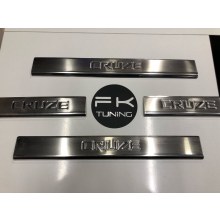 CHEVROLET CRUZE HB KROM KAPI EŞİĞİ PASLANMAZ ÇELİK (2011-ÜZERİ)