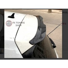 Universal Hatcback Uyumlu M4 Cam Üstü Arka Spoyler (pianoblack-plastik Universal Hatcback Uyumlu M4 Cam Üstü Arka Spoyler (pianoblack-plastik
