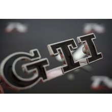 GTİ LOGO SİYAH Bagaj-Çamurluk-Panjur (YAPIŞTIRMALI)