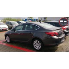 Opel Astra J Sedan Krom Cam Çıtası Çevirme Tam Tur 
