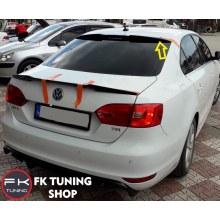 Volkswagen Jetta Cam Üstü Yarasa Spoyler (polyester-pianoblack