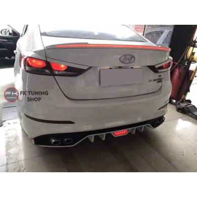 Hyundai Elantra Led Spoyler Animayonlu Pianoblack 2014-2018