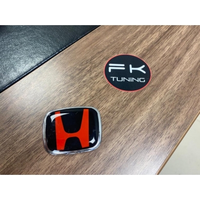 Honda Direksiyon Logosu Typer Logo Siyah/Kırmızı 5 x 4 cm